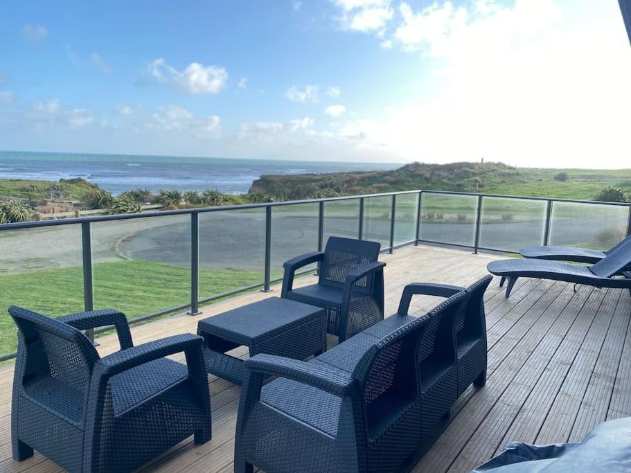 Luxury Absolute Ocean View Lodge Waverley Exterior photo