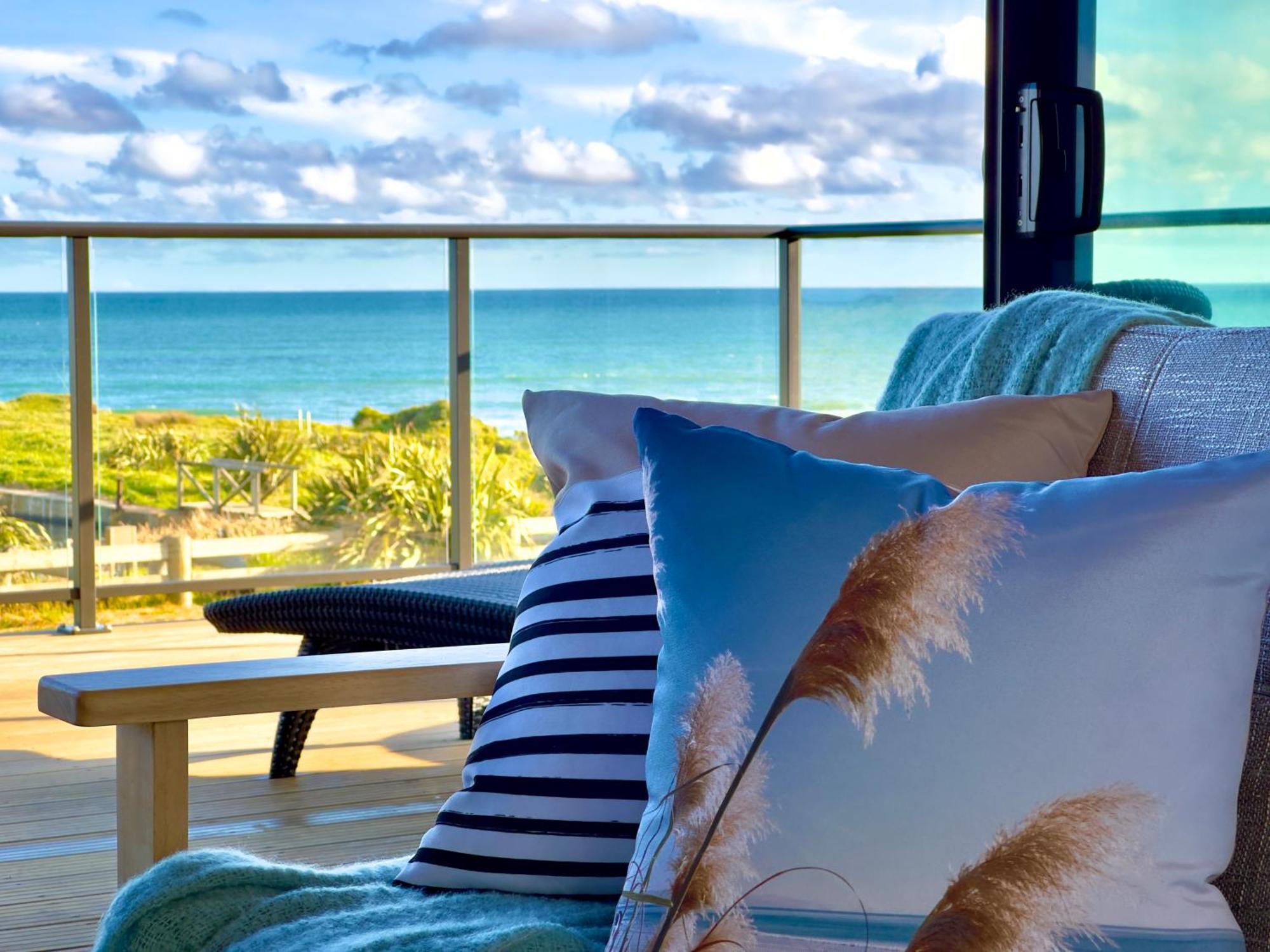 Luxury Absolute Ocean View Lodge Waverley Exterior photo